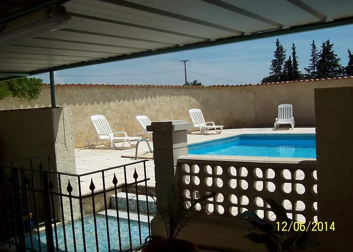 Le Relais Des Blaches Hotel