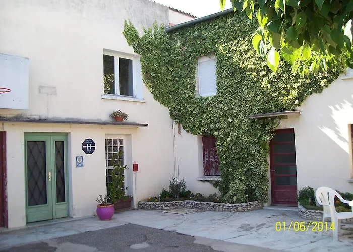 Le Relais Des Blaches Hotel *
