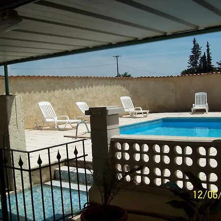 Le Relais Des Blaches Hotel